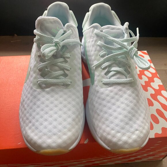 Nike Renew Running Shoes | Mint Green & White | Excellent Condition - Picture 2 of 4